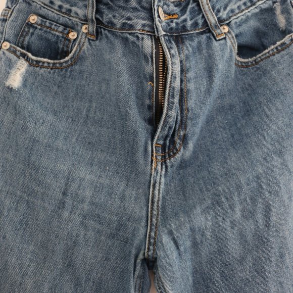 Jean - Picture 4 of 8